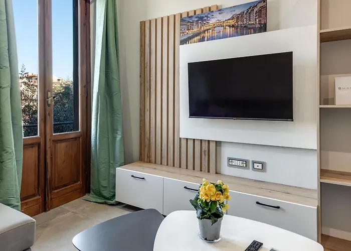 Gavin House - Sweet Dreams In Florence